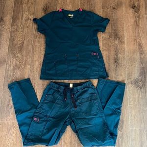 Scrub set. Caribbean blue